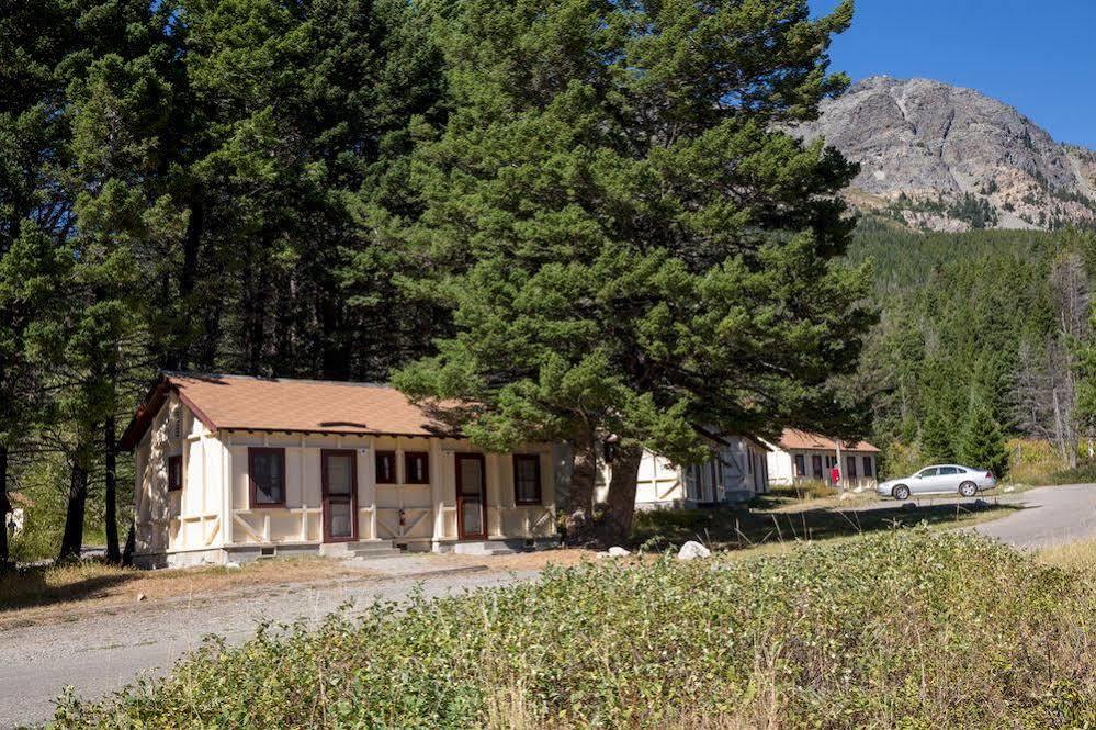 Rising Sun Motor Inn East Glacier Park Village Buitenkant foto